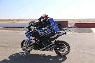 media/Nov-03-2025-Lets Ride (Mon) [[4d74c1c4d3]]/C Group/Grid/